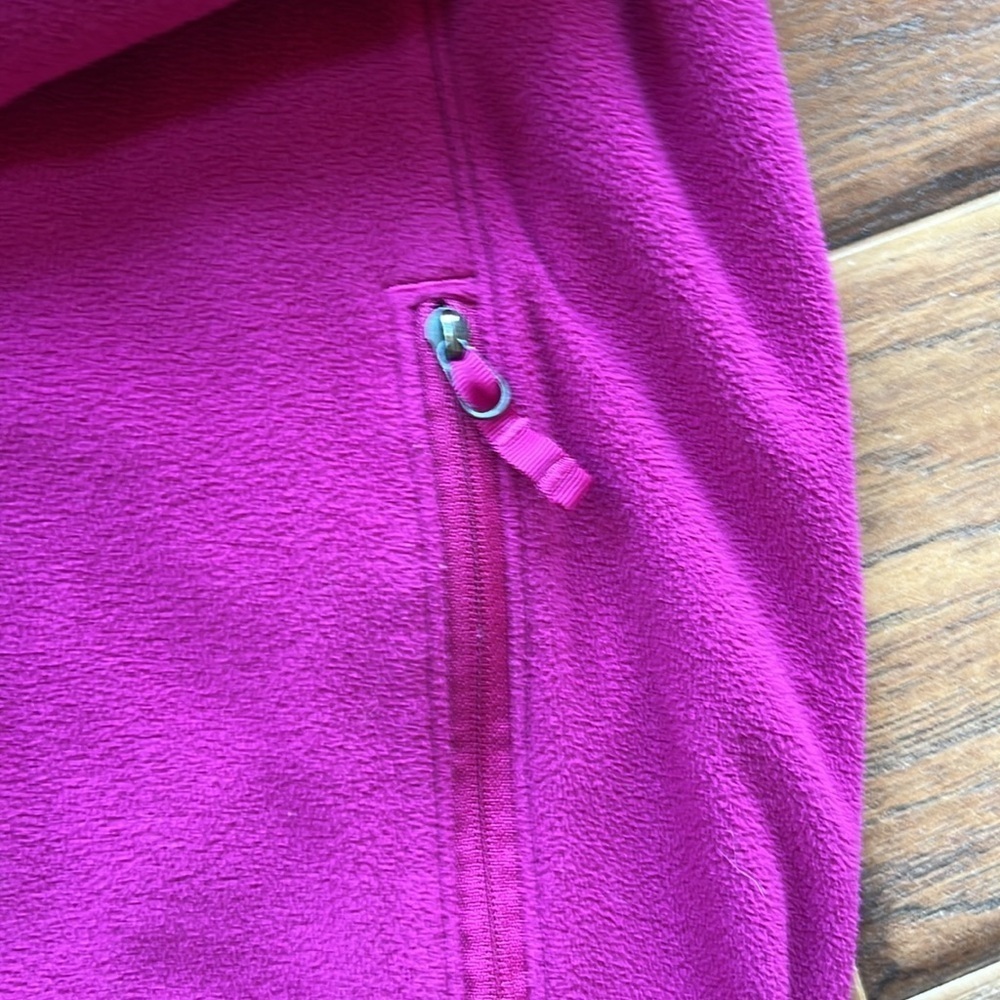 North Face Zip Up - Size Large - Picture 6 of 8